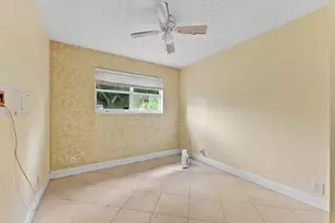 2831 N Seacrest Blvd, Boynton Beach, FL 33435 - Photo 14