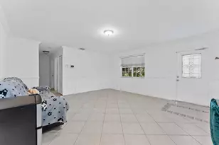 2831 N Seacrest Blvd, Boynton Beach, FL 33435 - Photo 8