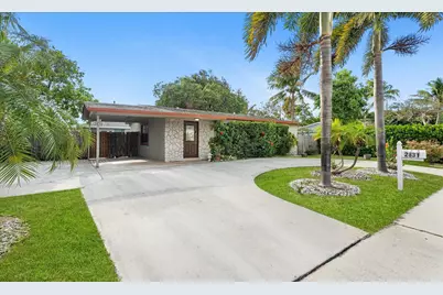 2831 N Seacrest Boulevard, Boynton Beach, FL 33435 - Photo 2