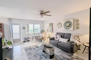 100 Kingswood E, West Palm Beach, FL 33417 - Photo 4