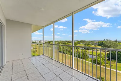 3050 N Palm Aire Drive #910, Pompano Beach, FL 33069 - Photo 6