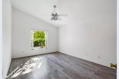 8238 Maidencane Place, Port Saint Lucie, FL 34952 - Photo 14