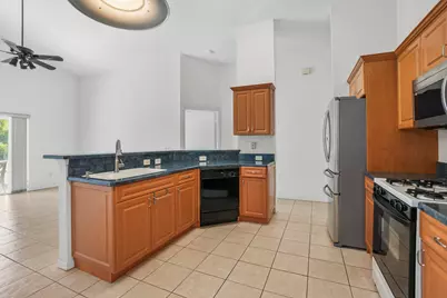 8238 Maidencane Place, Port Saint Lucie, FL 34952 - Photo 8