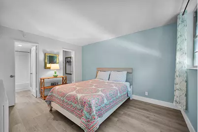 400 SE 10th Street #303, Deerfield Beach, FL 33441 - Photo 12