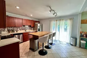 3390 Artesian Dr, Lake Worth, FL 33462 - Photo 4