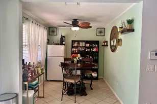 3390 Artesian Dr, Lake Worth, FL 33462 - Photo 8