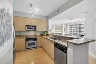 350 SE 2nd St, Fort Lauderdale, FL 33301 - Photo 8