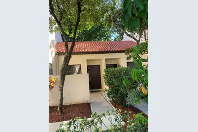 12 Via De Casas Sur #102, Boynton Beach, FL 33426 - Photo 1