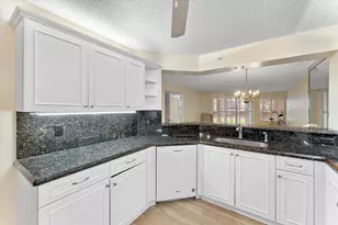 7618 Granville Dr, Tamarac, FL 33321 - Photo 6