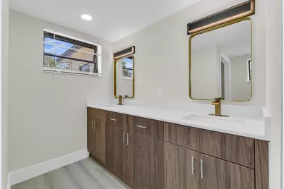 100 NE 26th Court, Pompano Beach, FL 33064 - Photo 26