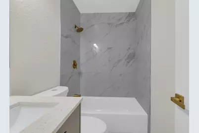 100 NE 26th Court, Pompano Beach, FL 33064 - Photo 30