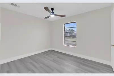 100 NE 26th Court, Pompano Beach, FL 33064 - Photo 14