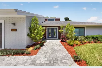 13315 Saffron Circle, Palm Beach Gardens, FL 33418 - Photo 2