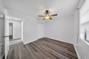 214 SE Duval Ave, Port Saint Lucie, FL 34983 - Photo 22