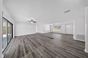 214 SE Duval Ave, Port Saint Lucie, FL 34983 - Photo 14
