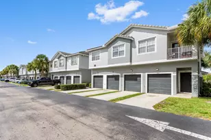 3043 Grandiflora Dr, Greenacres, FL 33467 - Photo 2