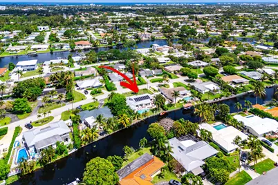 7745 W Lake Drive, Lake Clarke Shores, FL 33406 - Photo 46