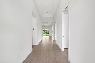 4018 Tower Pointe Wy, Vero Beach, FL 32967 - Photo 4