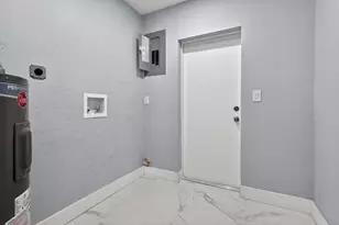 3830 SW 30th St, Hollywood, FL 33023 - Photo 8