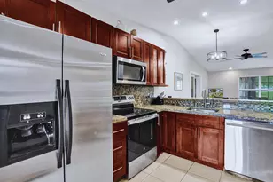 5544 Lakewood Cir S, Margate, FL 33063 - Photo 8