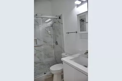 19496 S Whitewater Avenue, Weston, FL 33332 - Photo 16
