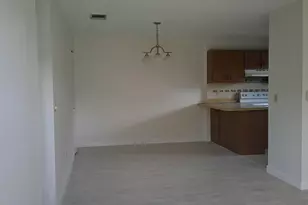 1350 SE La Haven Ct, Port Saint Lucie, FL 34952 - Photo 4