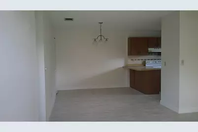 1350 SE La Haven Court, Port Saint Lucie, FL 34952 - Photo 4