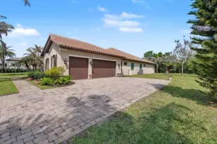 774 SW Winston Ave, Palm City, FL 34990 - Photo 4