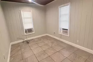 817 NW 7th St, West Palm Beach, FL 33401 - Photo 4