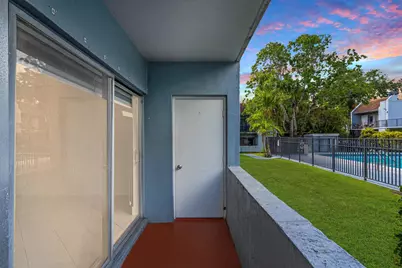 9227 SW 87th Avenue #B1, Miami, FL 33176 - Photo 4