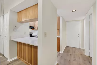 15453 Lakes Of Delray Boulevard #201, Delray Beach, FL 33484 - Photo 10