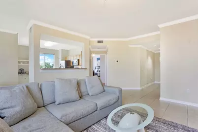 11021 Legacy Lane #303, Palm Beach Gardens, FL 33410 - Photo 8