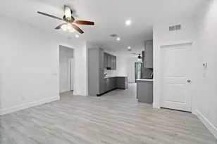 911 8th St, West Palm Beach, FL 33401 - Photo 10