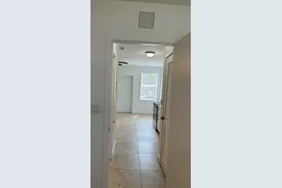 661 NW 21st Terrace, Fort Lauderdale, FL 33311 - Photo 10