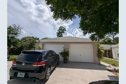 1157 Hyacinth Place, Wellington, FL 33414 - Photo 4