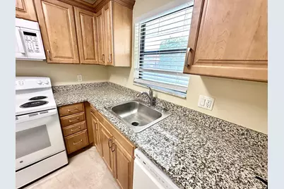 21904 Lake Forest Circle #101, Boca Raton, FL 33433 - Photo 2