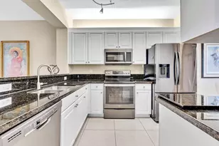 7735 Yardley Dr, Tamarac, FL 33321 - Photo 4