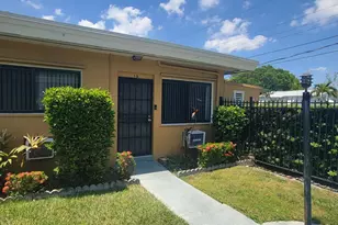 1845 Pembroke Rd, Hollywood, FL 33020 - Photo 2