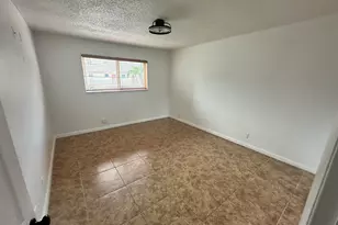 715 Lori Dr, Palm Springs, FL 33461 - Photo 12