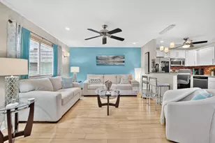 211 Valencia, Delray Beach, FL 33446 - Photo 4