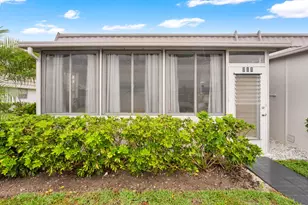 211 Valencia, Delray Beach, FL 33446 - Photo 2