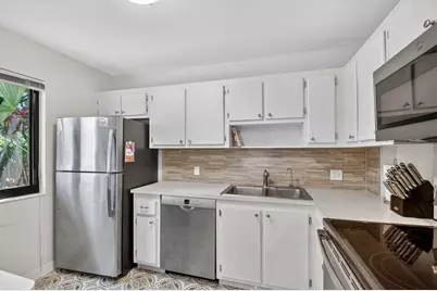 4272 Deste Court #101, Lake Worth, FL 33467 - Photo 2