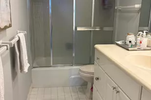 2200 NE 33rd Ave, Fort Lauderdale, FL 33305 - Photo 20
