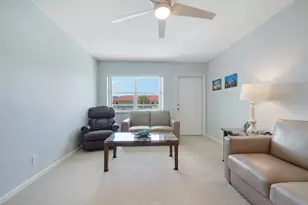 37 Yacht Club Dr, North Palm Beach, FL 33408 - Photo 4