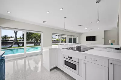 2259 Ibis Isle Road E, Palm Beach, FL 33480 - Photo 8