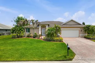 1215 Southlakes Way SW, Vero Beach, FL 32968 - Photo 2