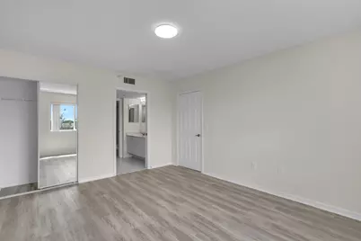 7763 Southampton Terrace #405, Tamarac, FL 33321 - Photo 2
