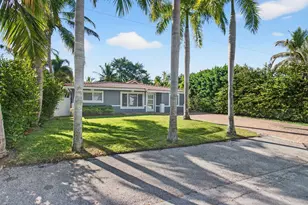 360 SW 2nd St, Boca Raton, FL 33432 - Photo 2