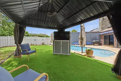 2326 NW 120th Way, Coral Springs, FL 33065 - Photo 38