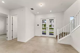 790 SW Pr Ave, Palm City, FL 34990 - Photo 2
